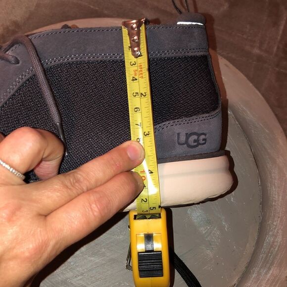 UGG 11 Energ Treadlite Gray Knit Suede Light Lace Up Boots White Sole - Picture 13 of 13